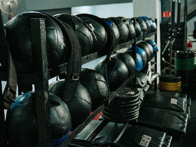 WALL BALLS