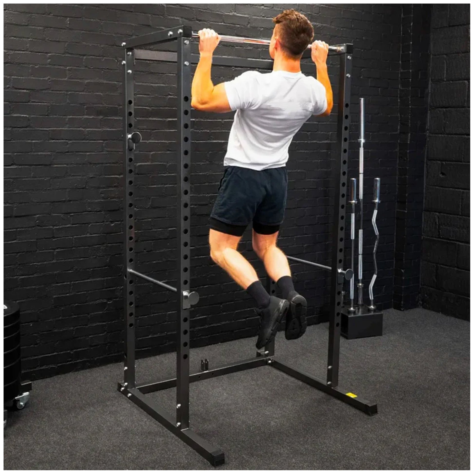 Heavy-Duty Steel Power Rack with Pull‑Up Bar & Adjustable J‑Hooks for Squats, Bench & Full‑Body Training – Commercial‑Grade Home Gym Cage